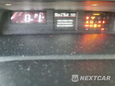 Zdjęcie 9 z 13 samochodu: 2016 TOYOTA PRIUS C VIN:JTDKDTB34G1134066 - miniatura