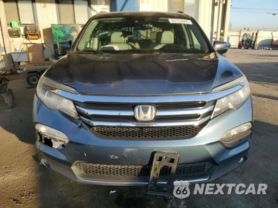 Piąte zdjęcie samochodu w środku: 2016 HONDA PILOT TOURING VIN:5FNYF5H92GB028637 - miniatura