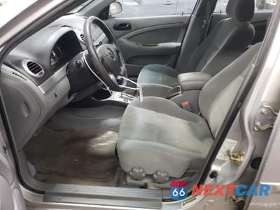 Zdjęcie 7 z 12 samochodu: 2005 SUZUKI FORENZA S VIN:KL5JD86ZX5K084620 - miniatura