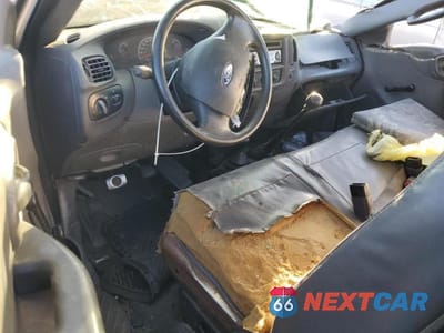 Zdjęcie 8 z 12 samochodu: 2003 FORD F150 VIN:1FTRF18233NA90611 - miniatura