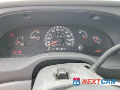 Zdjęcie 9 z 12 samochodu: 2003 FORD ECONOLINE E350 SUPER DUTY CUTAWAY VAN VIN:1FDWE35L63HB83082 - miniatura