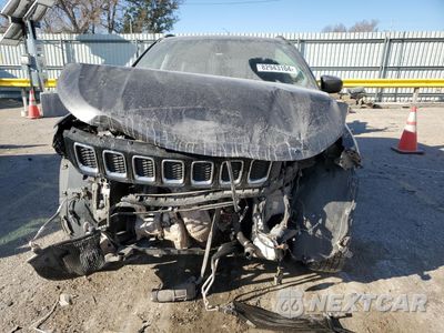 Piąte zdjęcie samochodu w środku: 2017 JEEP COMPASS LATITUDE VIN:3C4NJDBB8HT681919 - miniatura