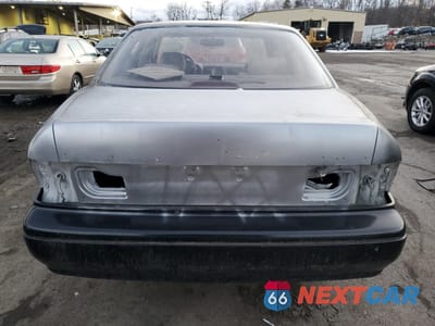 Zdjęcie 6 z 13 samochodu: 1997 LEXUS LS 400 VIN:JT8BH28F5V0094601 - miniatura