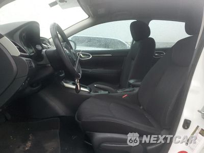 Zdjęcie 7 z 12 samochodu: 2019 NISSAN SENTRA S VIN:3N1AB7AP4KY245625 - miniatura