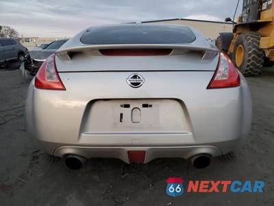 Zdjęcie 6 z 12 samochodu: 2013 NISSAN 370Z BASE VIN:JN1AZ4EH6DM380642 - miniatura