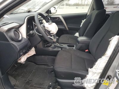 Zdjęcie 7 z 15 samochodu: 2018 TOYOTA RAV4 LE VIN:JTMBFREV1JJ207220 - miniatura