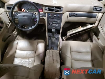 Zdjęcie 8 z 14 samochodu: 1999 VOLVO V70 VIN:YV1LW55A3X2567337 - miniatura