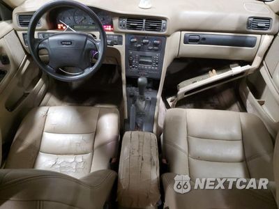 Zdjęcie 8 z 14 samochodu: 1999 VOLVO V70 VIN:YV1LW55A3X2567337 - miniatura