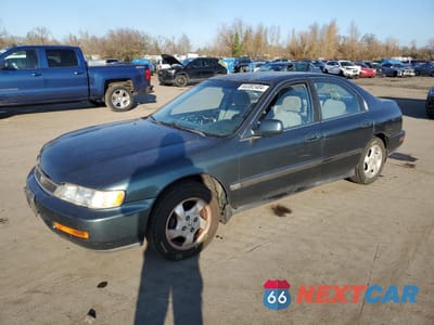 1996 HONDA ACCORD LX 1HGCD5636TA278854 - główne zdjęcie licytacji z USA - miniatura