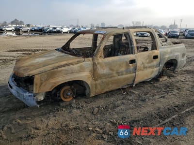 2002 CADILLAC ESCALADE EXT 3GYEK63N82G247561 - główne zdjęcie licytacji z USA - miniatura