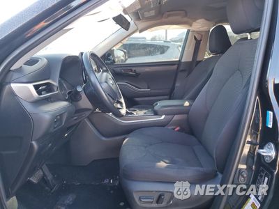 Zdjęcie 7 z 16 samochodu: 2021 TOYOTA HIGHLANDER L VIN:5TDZZRAH1MS530356 - miniatura