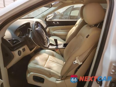 Zdjęcie 7 z 16 samochodu: 2016 LINCOLN MKT VIN:2LMHJ5AT1GBL01102 - miniatura