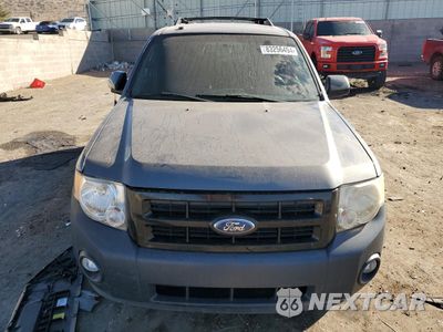 Piąte zdjęcie samochodu w środku: 2012 FORD ESCAPE XLT VIN:1FMCU9DG7CKA75814 - miniatura