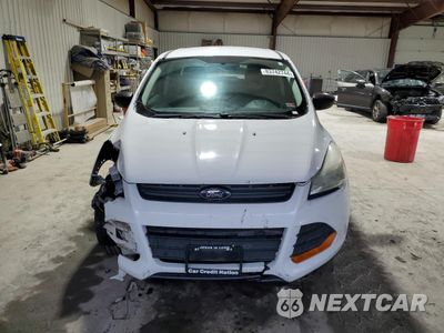 Piąte zdjęcie samochodu w środku: 2014 FORD ESCAPE S VIN:1FMCU0F77EUD41476 - miniatura