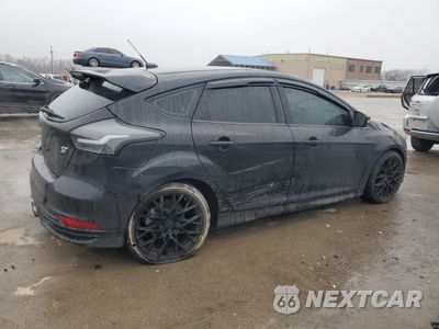 Trzecie zdjęcie samochodu z tyłu: 2015 FORD FOCUS ST VIN:1FADP3L92FL241872 - miniatura