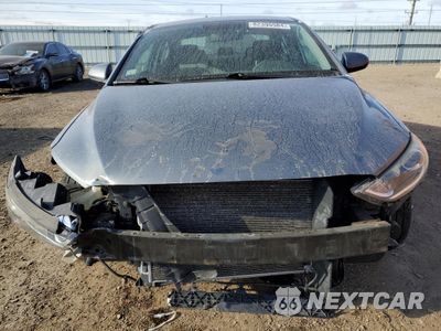 Piąte zdjęcie samochodu w środku: 2017 HYUNDAI ELANTRA SE VIN:KMHD84LF1HU150734 - miniatura
