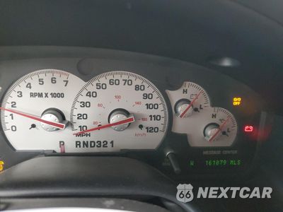 Zdjęcie 9 z 15 samochodu: 2002 MERCURY MOUNTAINEER VIN:4M2ZU86W02UJ21929 - miniatura