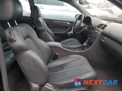 Zdjęcie 10 z 13 samochodu: 2000 MERCEDES-BENZ CLK 430 VIN:WDBLJ70G9YF135923 - miniatura