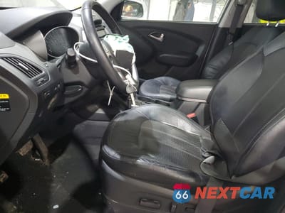 Zdjęcie 7 z 15 samochodu: 2010 HYUNDAI TUCSON GLS VIN:KM8JU3AC7AU102873 - miniatura