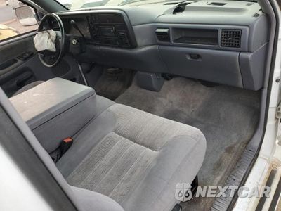 Zdjęcie 8 z 11 samochodu: 1997 DODGE RAM 1500 VIN:1B7HC16Z5VS226536 - miniatura