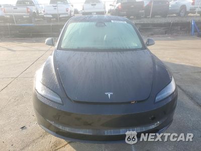 Piąte zdjęcie samochodu w środku: 2024 TESLA MODEL 3 VIN:5YJ3E1EA5RF830073 - miniatura