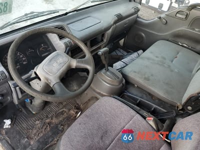 Zdjęcie 8 z 12 samochodu: 1996 ISUZU NPR VIN:JALC4B1K8T7006698 - miniatura
