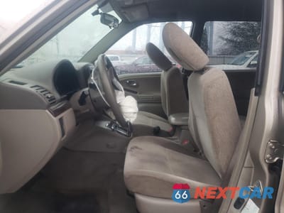 Zdjęcie 7 z 16 samochodu: 2003 SUZUKI XL7 PLUS VIN:JS3TX92V334109931 - miniatura