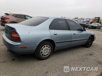 Trzecie zdjęcie samochodu z tyłu: 2004 HONDA ACCORD LX VIN:1HGCD5630RA195056 - miniatura