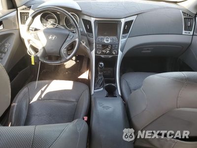 Zdjęcie 8 z 12 samochodu: 2011 HYUNDAI SONATA HYBRID VIN:KMHEC4A49BA018849 - miniatura