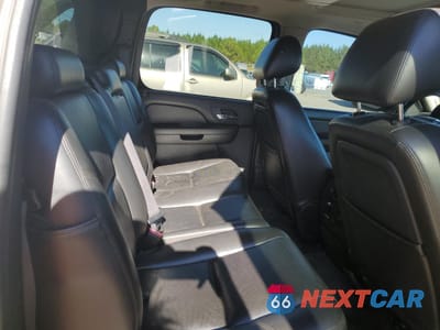 Zdjęcie 10 z 12 samochodu: 2011 CHEVROLET AVALANCHE LTZ VIN:3GNTKGE35BG142210 - miniatura