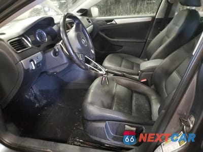 Zdjęcie 7 z 12 samochodu: 2012 VOLKSWAGEN JETTA TDI VIN:3VWLL7AJ7CM008003 - miniatura