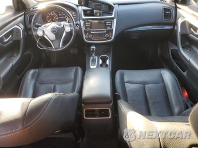 Zdjęcie 8 z 14 samochodu: 2018 NISSAN ALTIMA 2.5 VIN:1N4AL3AP5JC159756 - miniatura