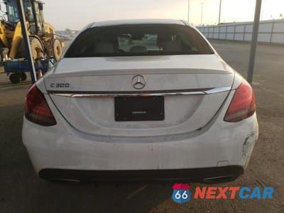 Zdjęcie 6 z 13 samochodu: 2019 MERCEDES-BENZ C 300 VIN:55SWF8DB0KU300790 - miniatura