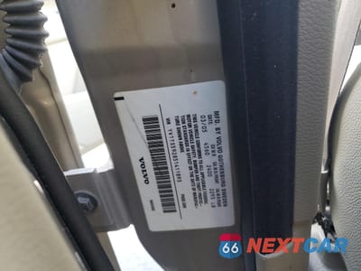 Zdjęcie 14 z 15 samochodu: 2005 VOLVO S80 2.5T VIN:YV1TS592851411893 - miniatura