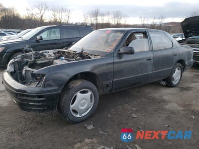 1997 LEXUS LS 400 JT8BH28F5V0094601 - główne zdjęcie licytacji z USA - miniatura