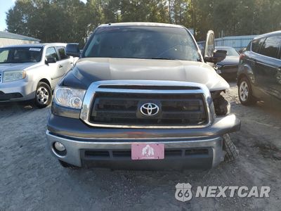 Piąte zdjęcie samochodu w środku: 2013 TOYOTA TUNDRA CREWMAX SR5 VIN:5TFDW5F14DX282976 - miniatura