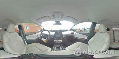 Zdjęcie 13 z 15 samochodu: 2018 TOYOTA PRIUS VIN:JTDKBRFU0J3585888 - miniatura
