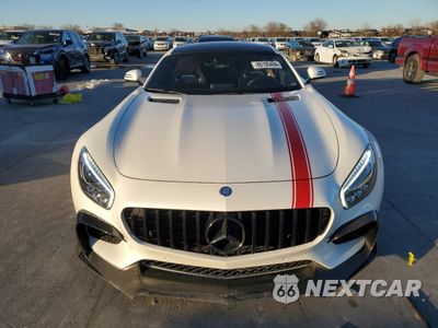 Piąte zdjęcie samochodu w środku: 2016 MERCEDES-BENZ AMG GT S VIN:WDDYJAJAXGA000806 - miniatura