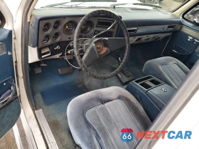 Zdjęcie 8 z 13 samochodu: 1987 CHEVROLET BLAZER V10 VIN:1GNEV18K5HF172897 - miniatura