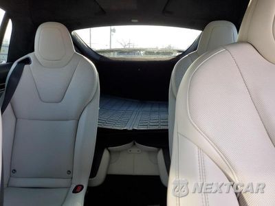 Zdjęcie 10 z 13 samochodu: 2024 TESLA MODEL X VIN:7SAXCBE53RF441483 - miniatura
