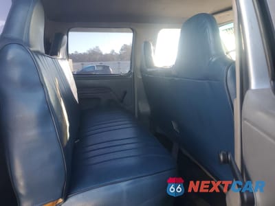 Zdjęcie 10 z 15 samochodu: 1997 FORD F350 VIN:1FTJW35F7VEA98407 - miniatura