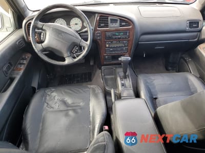 Zdjęcie 8 z 15 samochodu: 2001 NISSAN PATHFINDER LE VIN:JN8DR07X51W502046 - miniatura