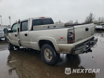 Drugie zdjęcie samochodu z przodu: 2004 CHEVROLET SILVERADO K2500 HEAVY DUTY VIN:1GCHK231X4F117116 - miniatura