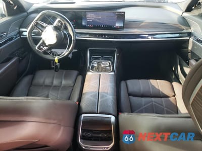 Zdjęcie 8 z 14 samochodu: 2023 BMW 760 XI VIN:WBA33EJ00PCL84531 - miniatura