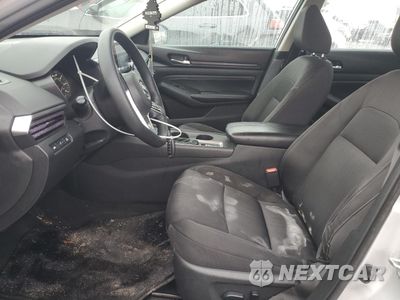 Zdjęcie 7 z 15 samochodu: 2019 NISSAN ALTIMA S VIN:1N4BL4BW5KC159399 - miniatura