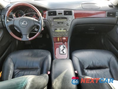 Zdjęcie 8 z 15 samochodu: 2002 LEXUS ES 300 VIN:JTHBF30G920010338 - miniatura