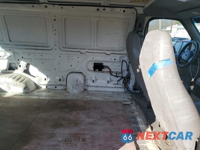Zdjęcie 11 z 14 samochodu: 2001 FORD ECONOLINE E150 VAN VIN:1FTRE14251HB00530 - miniatura