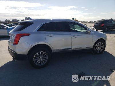 Trzecie zdjęcie samochodu z tyłu: 2017 CADILLAC XT5 LUXURY VIN:1GYKNBRS0HZ280062 - miniatura