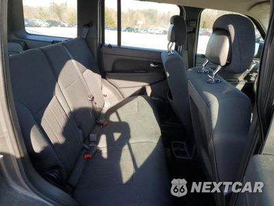 Zdjęcie 11 z 13 samochodu: 2012 JEEP LIBERTY VIN:1C4PJMAK9CW138754 - miniatura