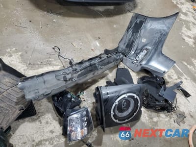 Zdjęcie 15 z 17 samochodu: 2011 MITSUBISHI OUTLANDER SE VIN:JA4JT3AWXBU037417 - miniatura